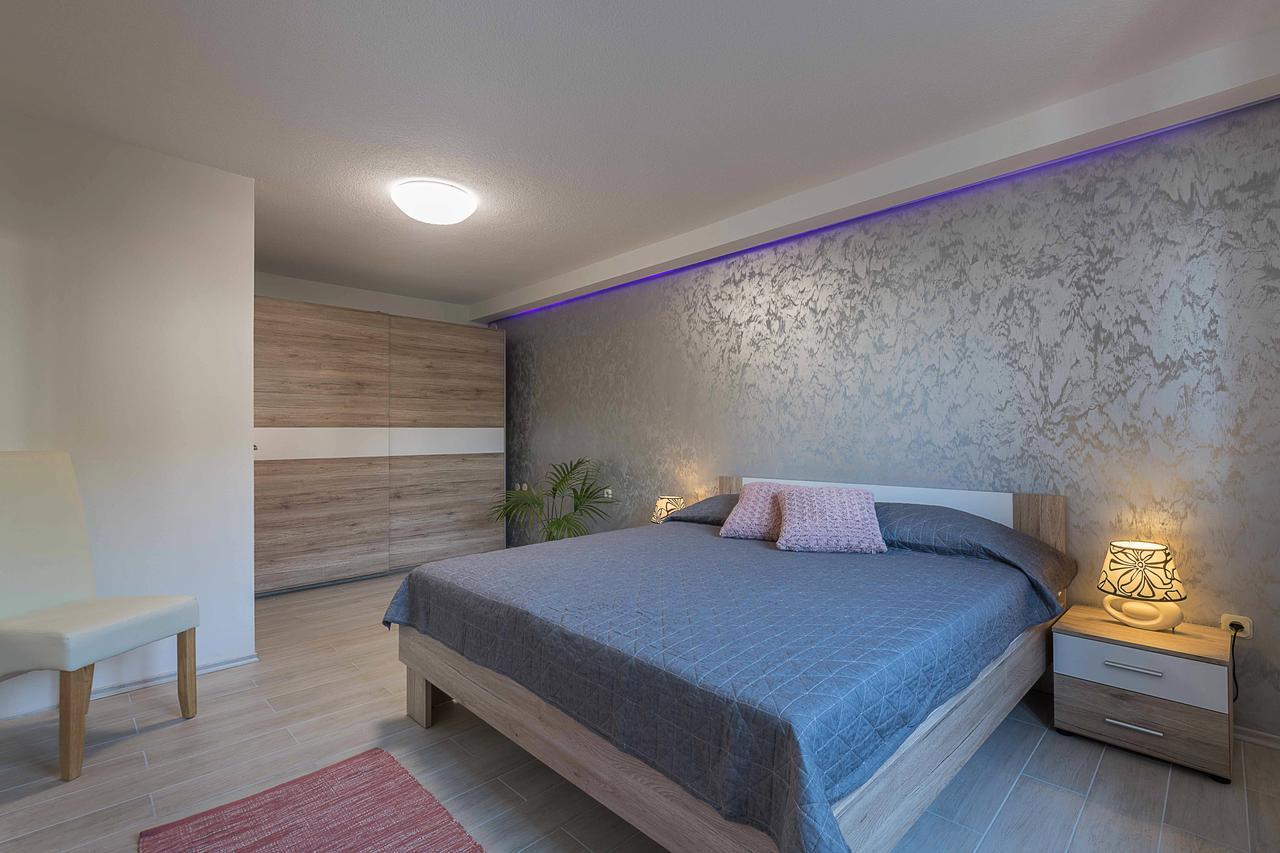 Apartments Villa Tre Marie Rovinj Exteriör bild